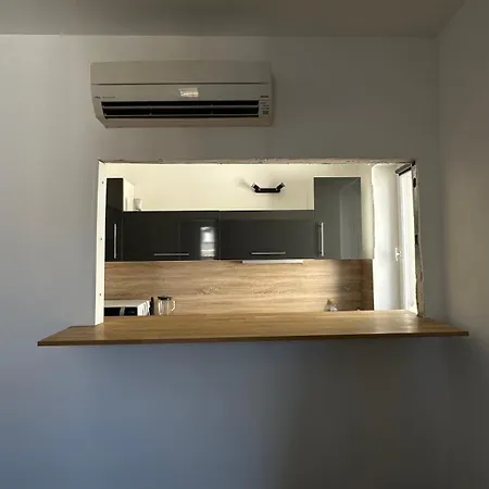 Cosy In Historical Center Apartment