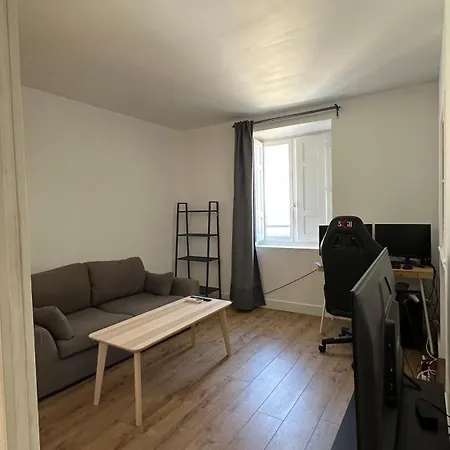 Apartment Cosy In Historical Center *